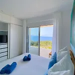 Pinea - Newly Built Modern Few Minutes From The -