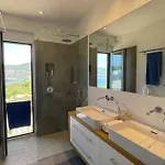 Pinea - Newly Built Modern Few Minutes From The - 别墅