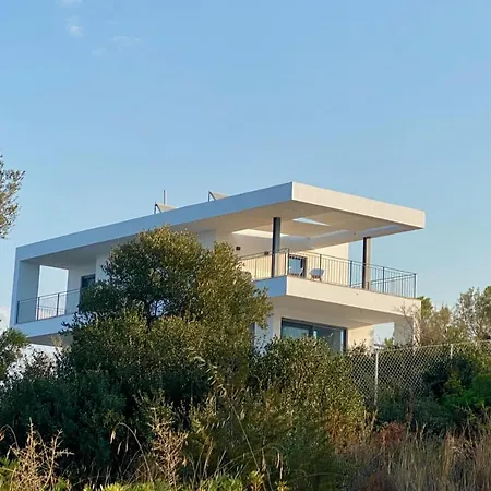 Villa Pinea - Newly Built Modern Few Minutes From The - Evgiros