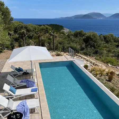Pinea - Newly Built Modern Few Minutes From The - Evgiros