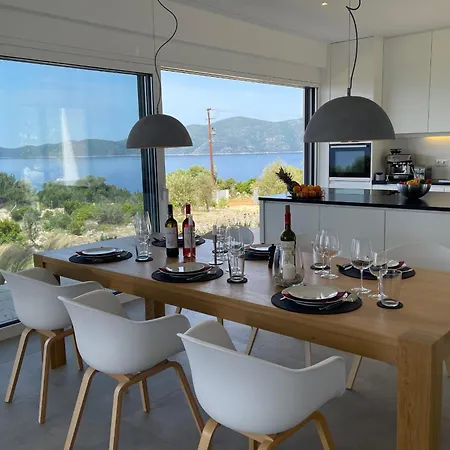 Pinea - Newly Built Modern Few Minutes From The - Villa *