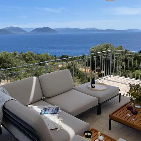 Villa Pinea - Newly Built Modern Few Minutes From The - Evgiros