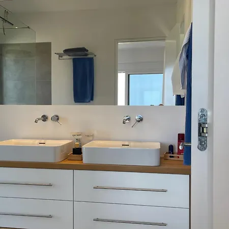 Pinea - Newly Built Modern Few Minutes From The - *