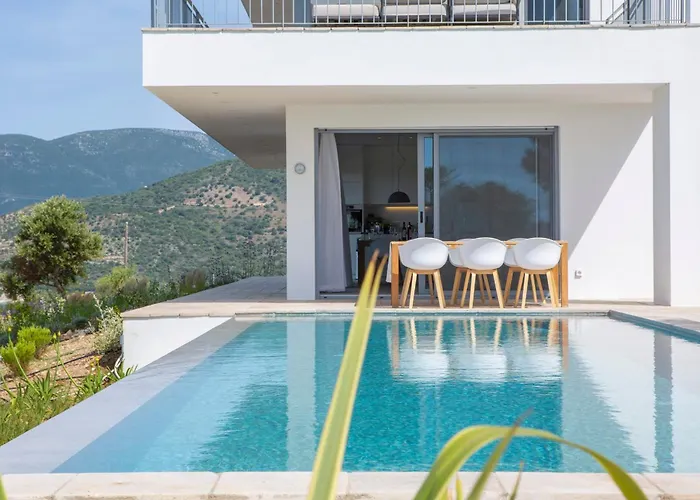 别墅 Pinea - Newly Built Modern Few Minutes From The -