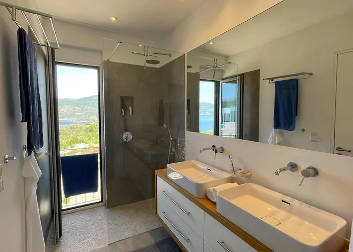 Pinea - Newly Built Modern Few Minutes From The - 别墅
